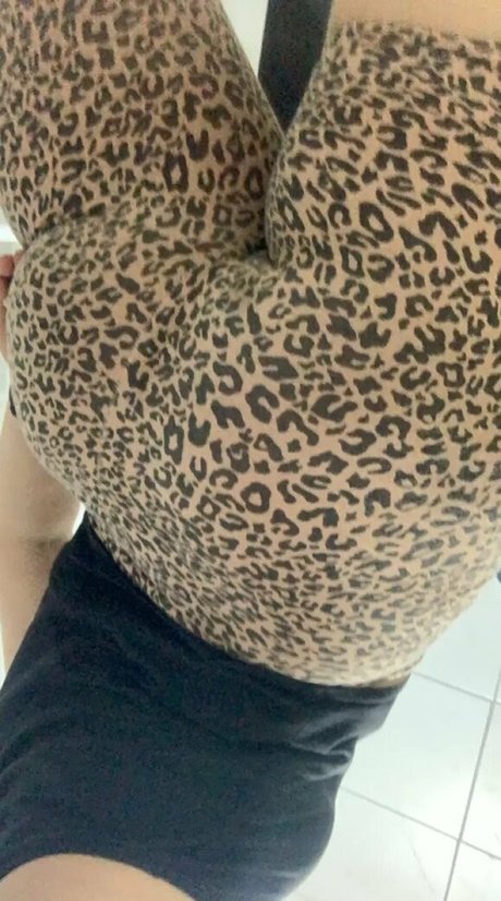 erinashfordofficial model pretty archive