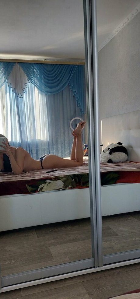 black caaat star adult img