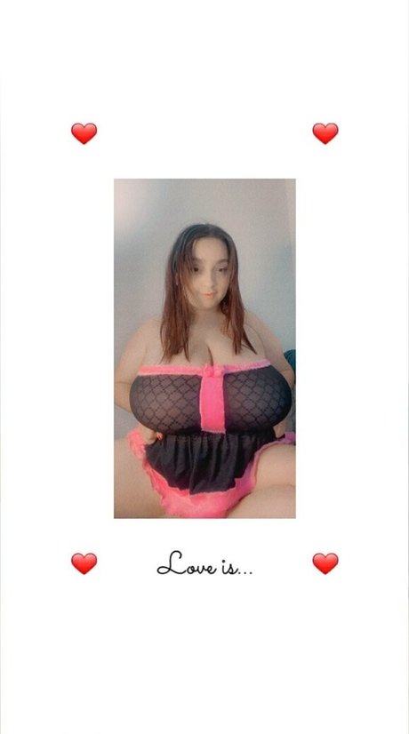 aliceinboobieland Profile photo