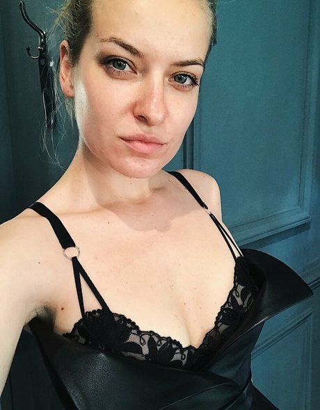 cum selfie onlyfans nude galleries