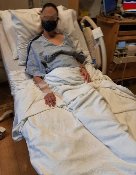 Tiny And Tan pornstar perfect images