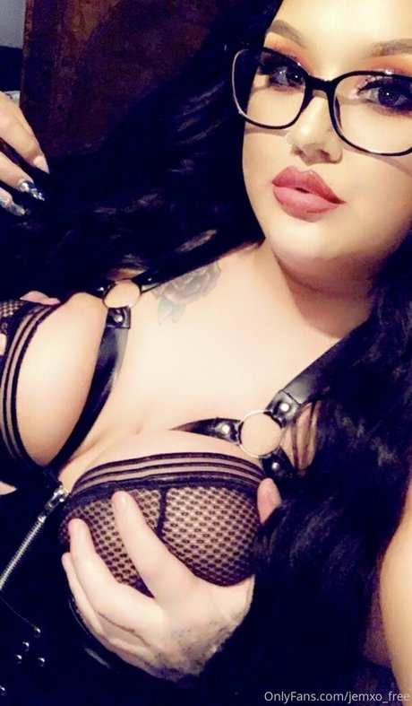 jemxo free perfect actress image