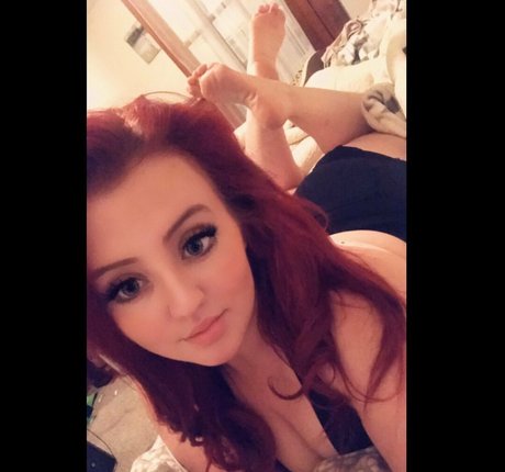 Alexis Marie model exclusive pic