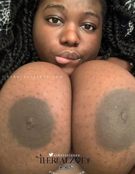 therealzoey model beautiful photo