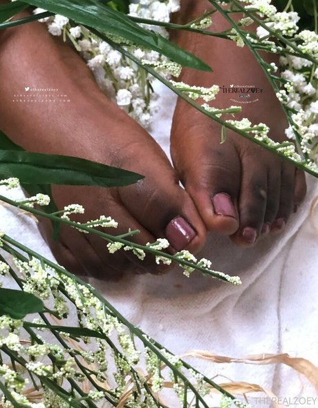 therealzoey pornstar erotic photos