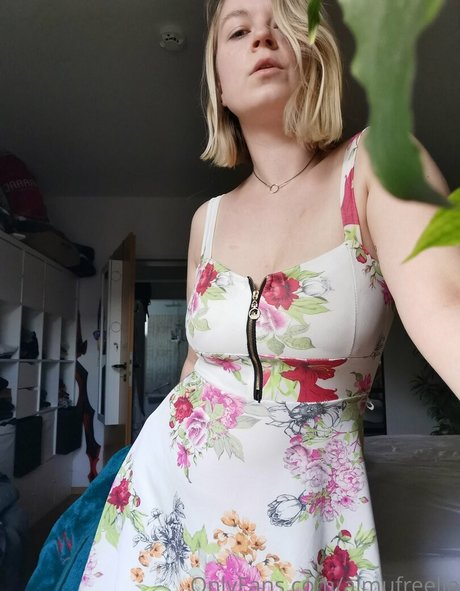 aimufreelia hd pornstar pictures