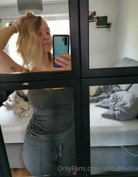 big tits nerd onlyfans art naked pics