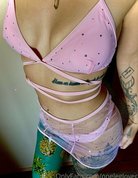 oneleglover sex pornstar galleries