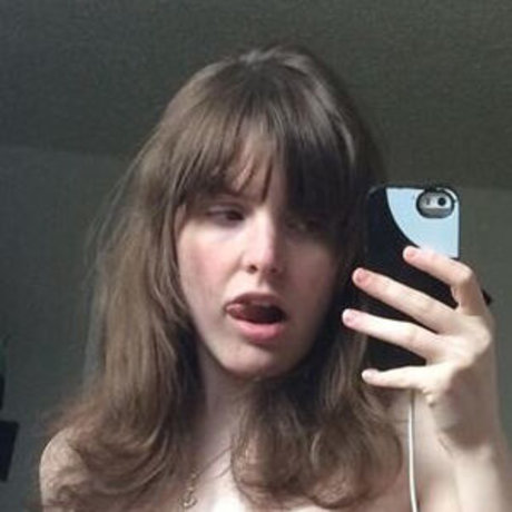 Milktea Melody adult model galleries