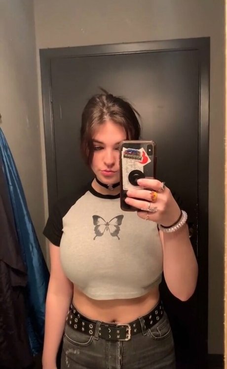 Sarah Lynne Marie xxx model gallery