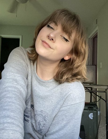 curvy teen onlyfans hot sexy pics