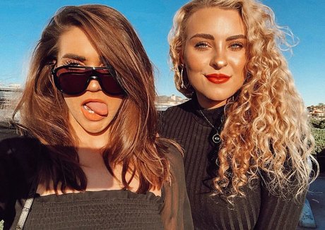 Caroline Wall model nice pictures