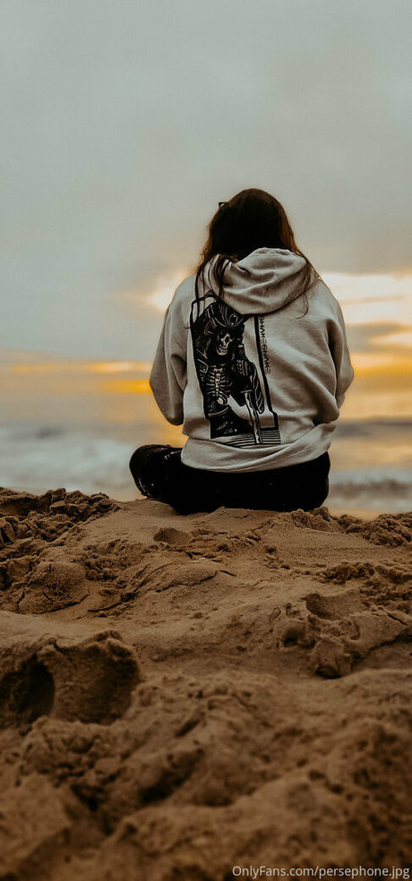 persephone27x model erotic picture