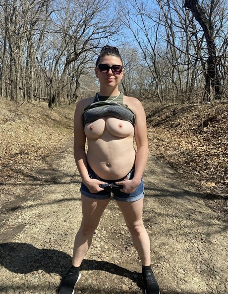 Alexavatel high quality model img