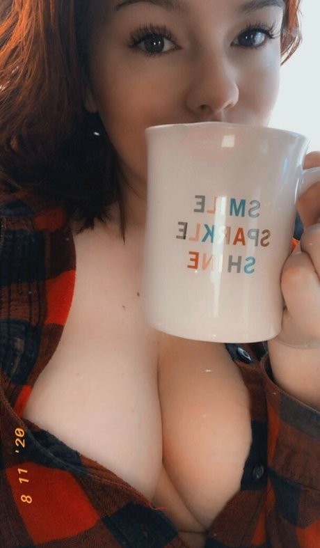 Isabellaxrated model adult picture