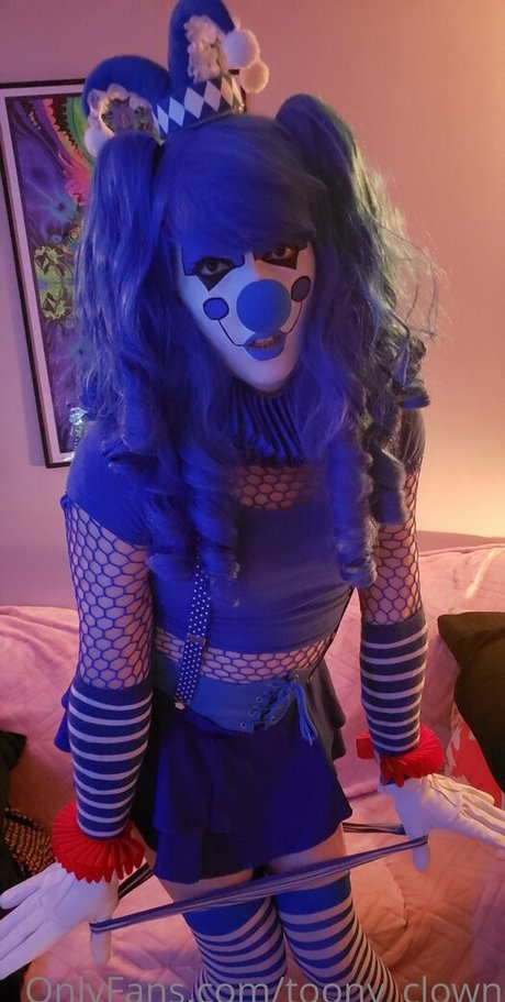 toony clown nudes actress pictures