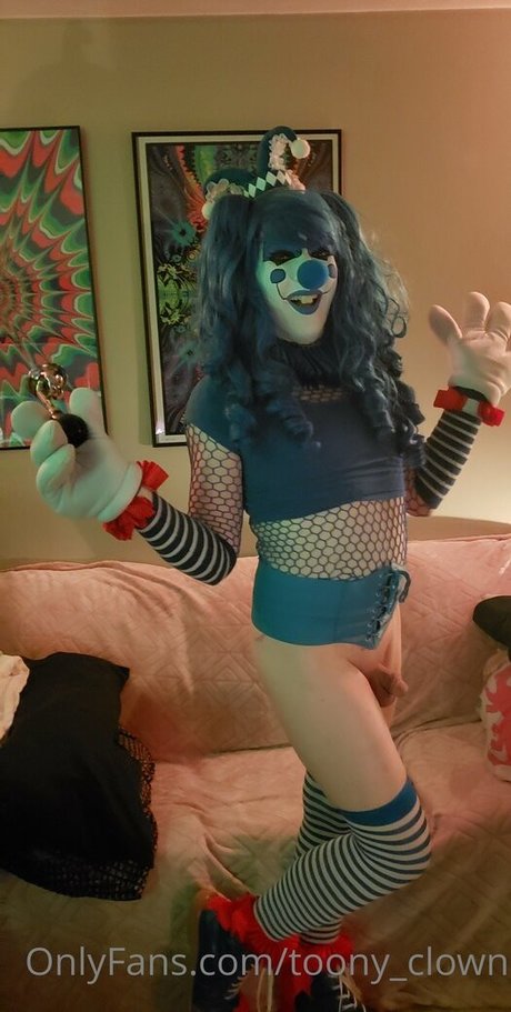 toony clown pretty actress archive