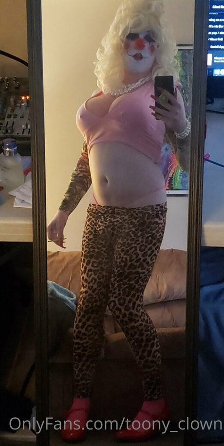 slim milf onlyfans free sexy picture