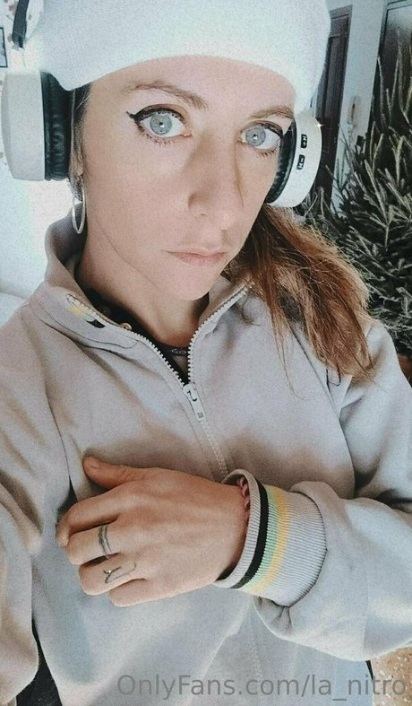 la nitro pretty model images