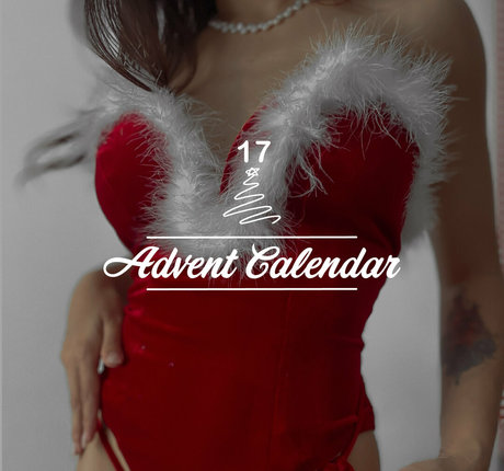 paolamoon model perfect picture