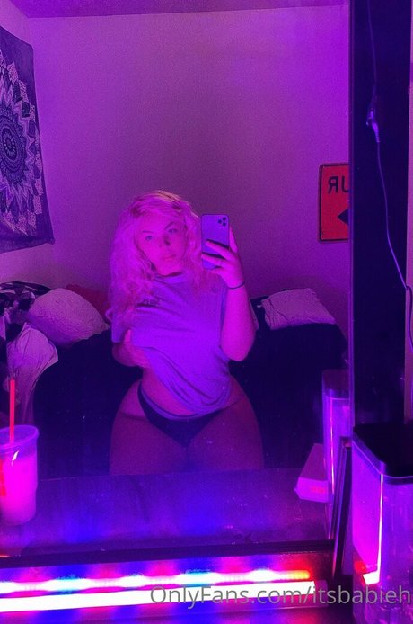 itsbabieh top actress photos