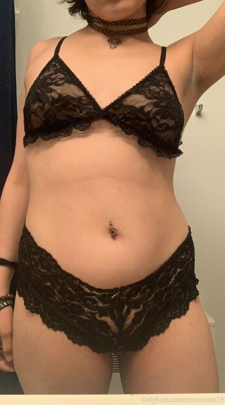 lovelylatinaxoxo star pretty pics