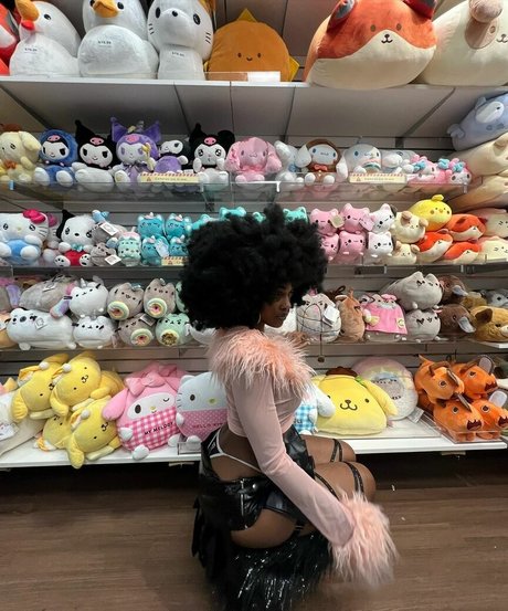 Kalenbree pretty actress archive