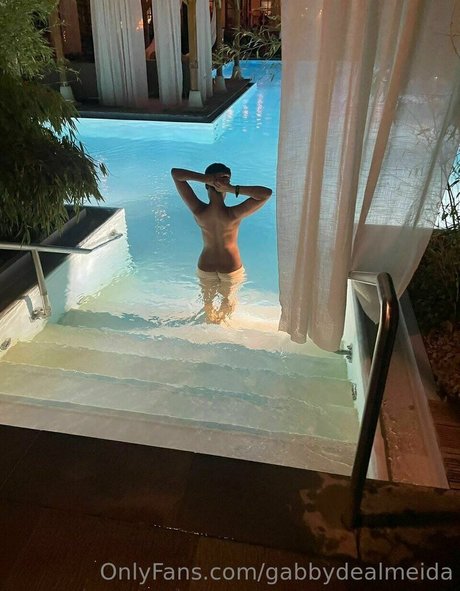 Gabby De Almeida Rinne exclusive star gallery