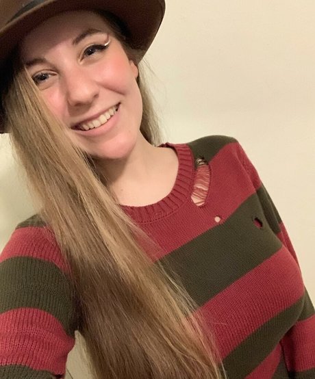 Casey The Gamer pornstar free photos