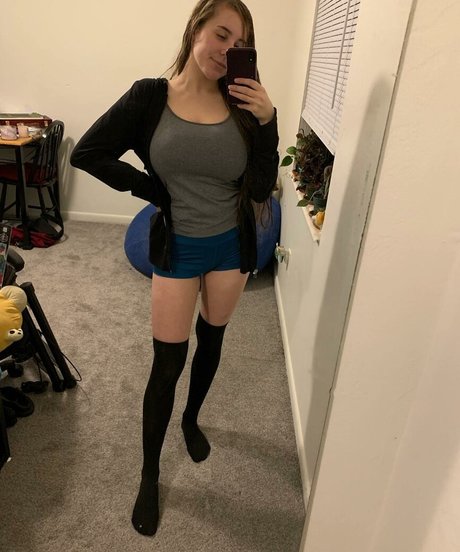 Casey The Gamer model nude gallery