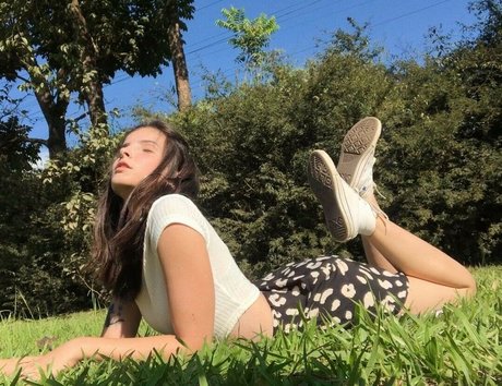 Victoria Ribeiro model nudes archive