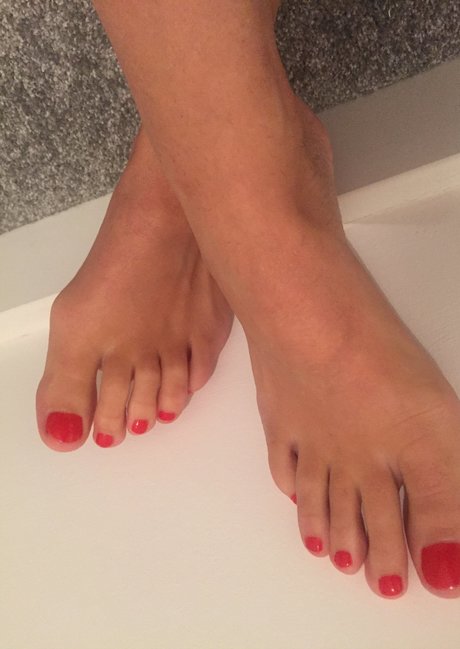 petite asian onlyfans free nude photos