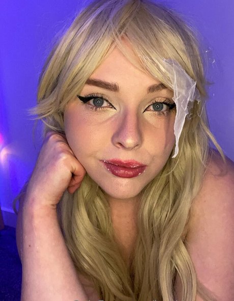 bubblesasmrx star sexy picture