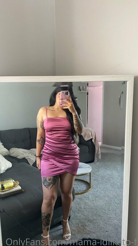 mama idliketo f naked model img