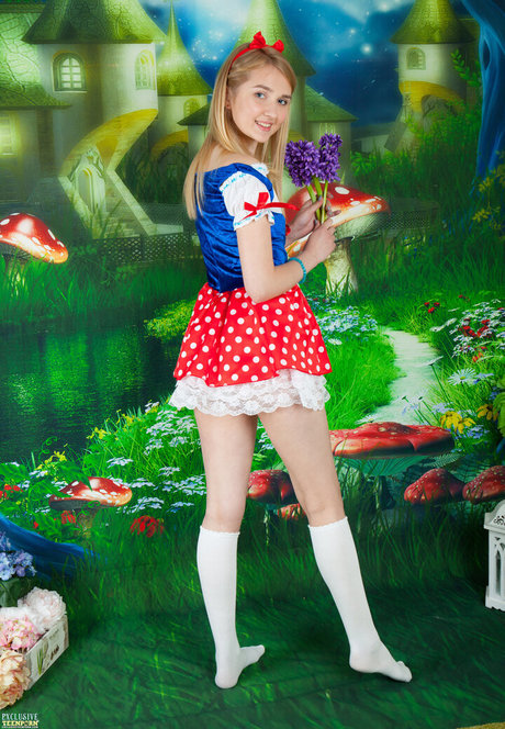 Nimfa erotic star image