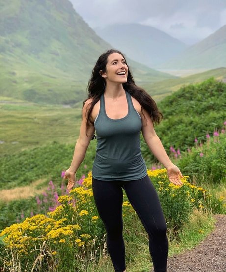 Nikki Delventhal erotic pornstar img