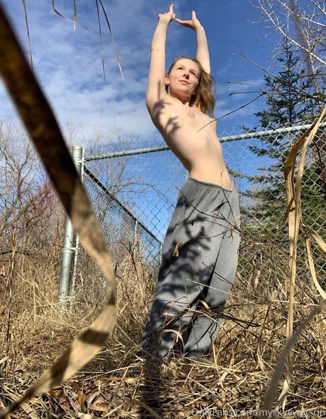 myskyewatson xxx model photos