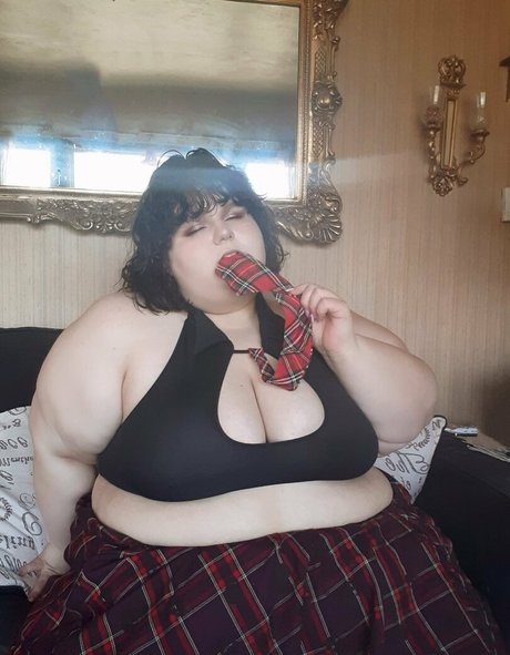 thebbwarabellarose erotic pornstar pictures