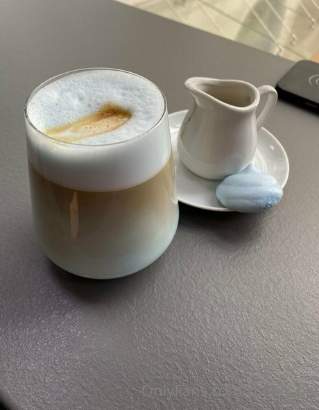 quinn pie pornstar free picture