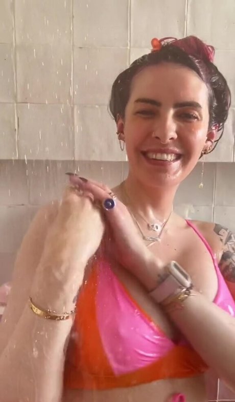 Karen Bachini model nice photos