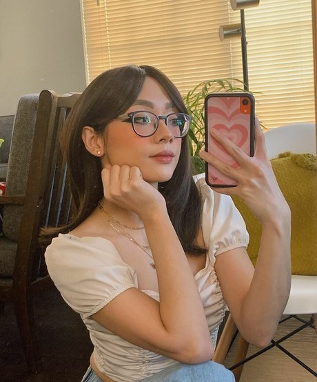 honeebelle exclusive pornstar gallery