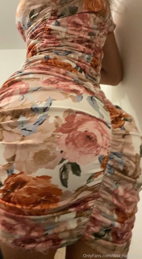 lea renez free star img