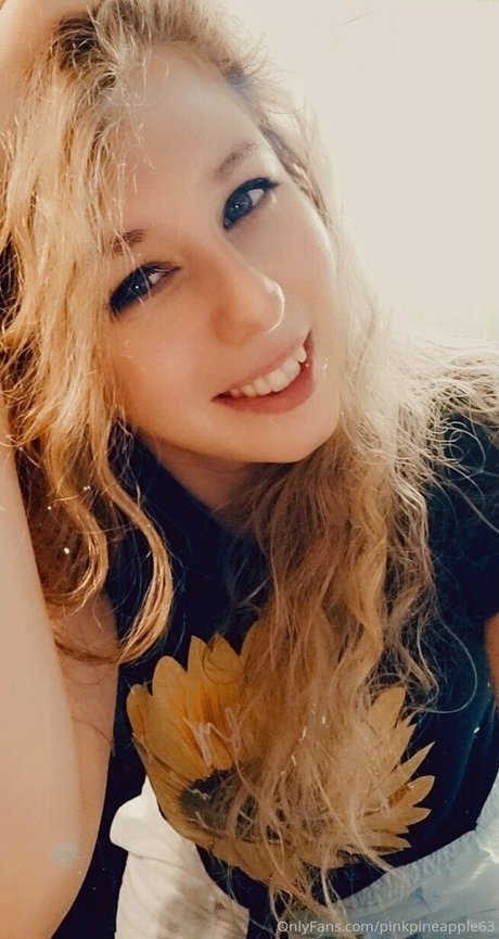 ajpeachtree hot actress picture