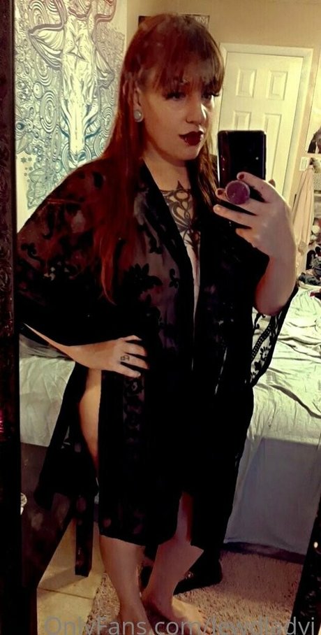 Lewdladyj exclusive actress photos