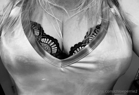 chloeperrie2 porn actress photo