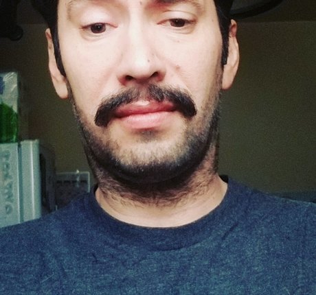 moms onlyfans art nude archive