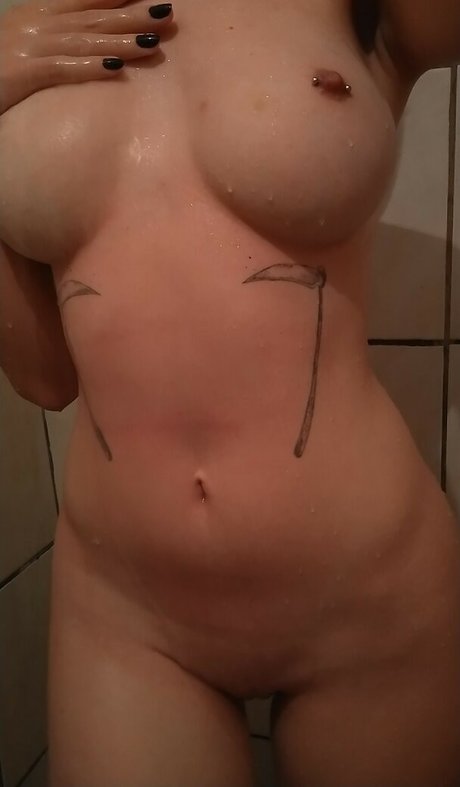 Kindessa sama star beautiful photos