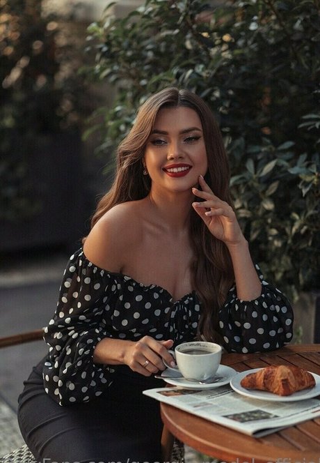 photopolli erotic actress archive