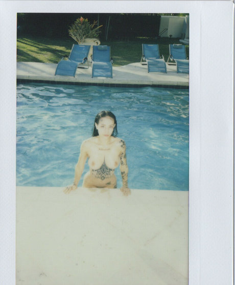 Lavishsuicide hot model gallery