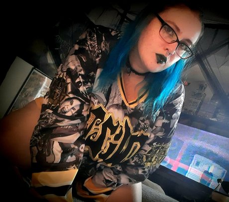 smo licious model nudes photo